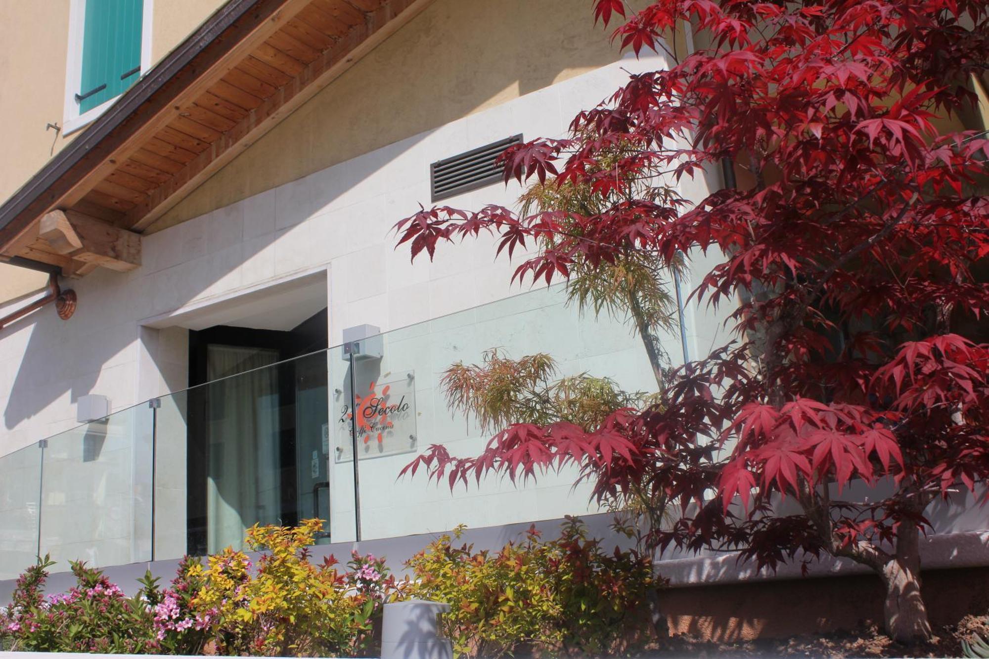 Hotel Al Sole - Enjoy Holiday Cavaion Veronese Εξωτερικό φωτογραφία