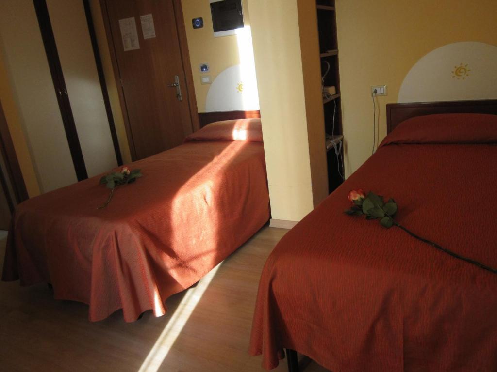 Hotel Al Sole - Enjoy Holiday Cavaion Veronese Δωμάτιο φωτογραφία